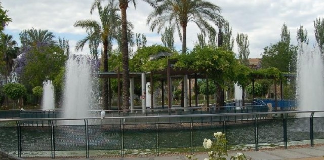 Parque Juan Carlos I (Entrada Avda. Antonio Maura)